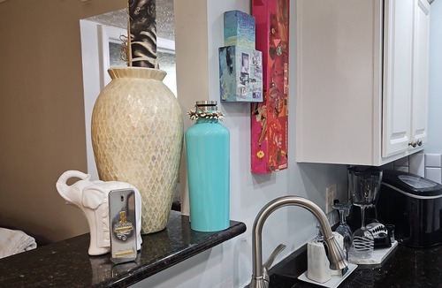 Columbus Condo | Xtra PLUSH Xtra LUXE 1-bed Condo just 11 min from Dwtn Columbus Wash/Dry WiFi