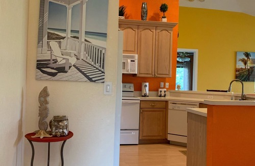 Philippe Estates House | You Are Closer to Your Own Private Paradise on Beautiful Tampa Bay!