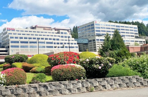 Wilburton House | You Found it! Convenient Room, Close to Best Restaurtants and Shopping Malls!