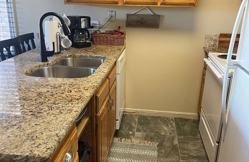 St. George Condo | your home away from home for some fun in the sun!
