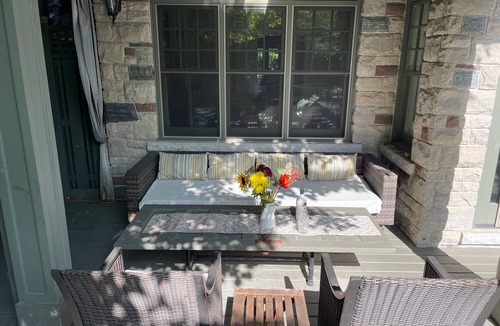 The Kingsway House | YOUR KINGSWAY HOME AWAY FROM HOME