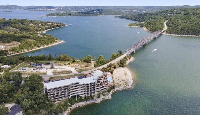 2 Bedroom Lake view Villa - Unit 509