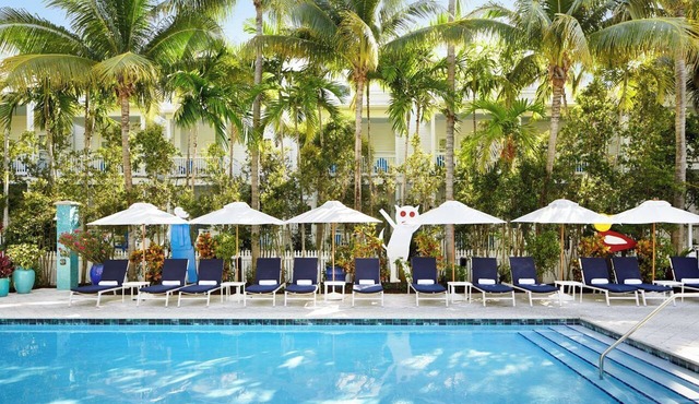 2 Stylish Units | Near Key West International Airport- 1.1 mi | Outdoor Pool