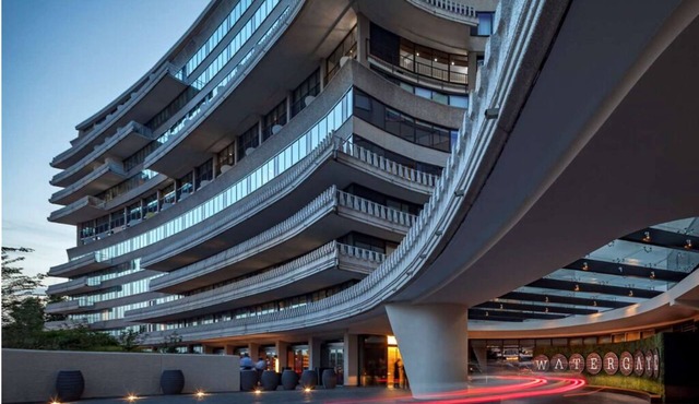 2 Superior Queen Rooms | The Watergate Hotel | Historic Charm and River Views