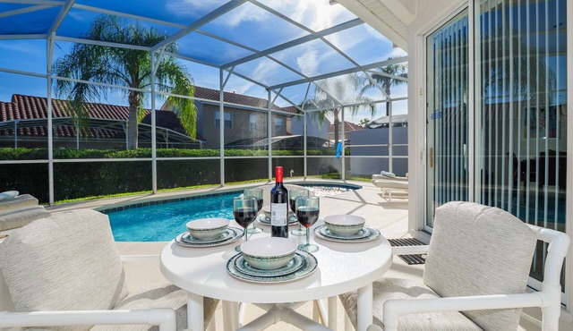 293 - Fabulous 3 Bed Villa with Private Oversized Pool