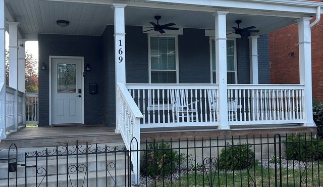 3-bedroom house in historic area and view of downtown Columbus !