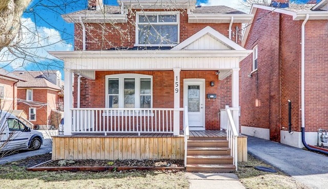 3 bedroom house in oshawa