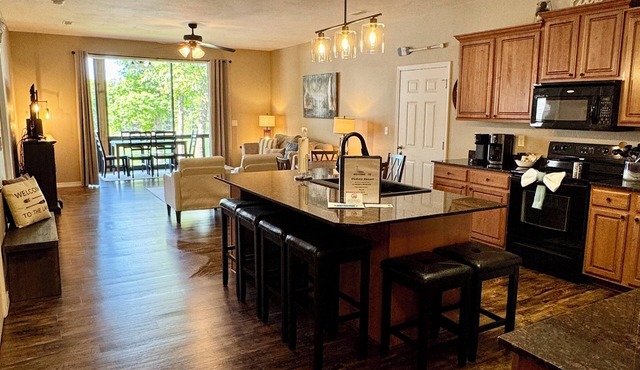 3 BR, 3 Bth, Vickery Resort Lower level with walkout to the lake.