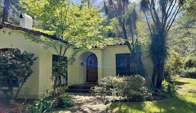 4 bed/4 ba Home in Downtown Calistoga