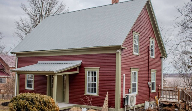 4 Bed Character Waterfront home