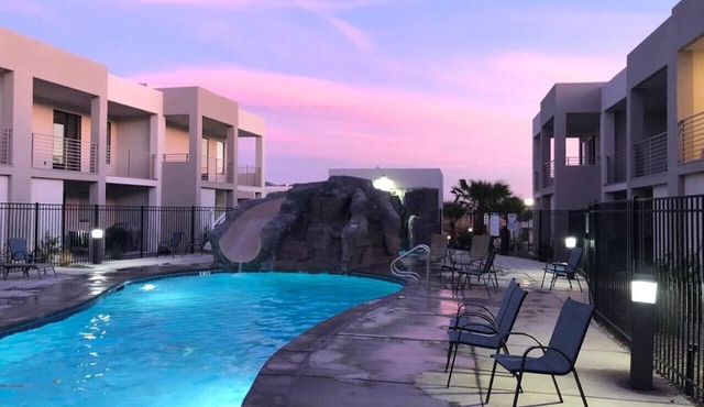 4BR, 3.5B, Pool, Water Slide, Hot Tub, PS5, Playground, Pickleball
