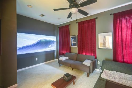 5 Mi to US Capitol: Washington DC Townhome
