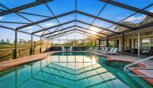 5BR/4BA |Pool & Spa + Pickleball, Golf View