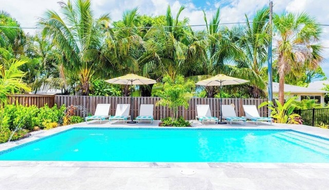 835 Villas of GulfShore | Walk 2 Mercato & Beaches