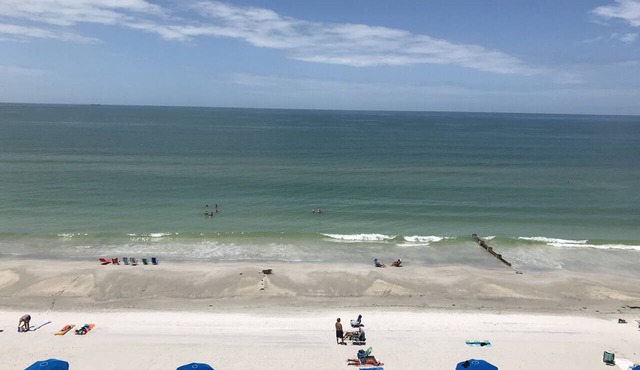 Accepting bookings .Amazing view. Family friendly with amenities.