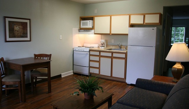 Affordable Suites of America