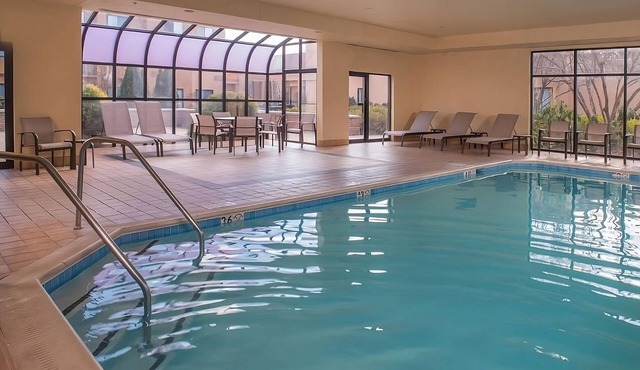 Always a Great Idea To Unwind! Near Lake Kittamaqundi, w/Pool, Pet-Friendly!