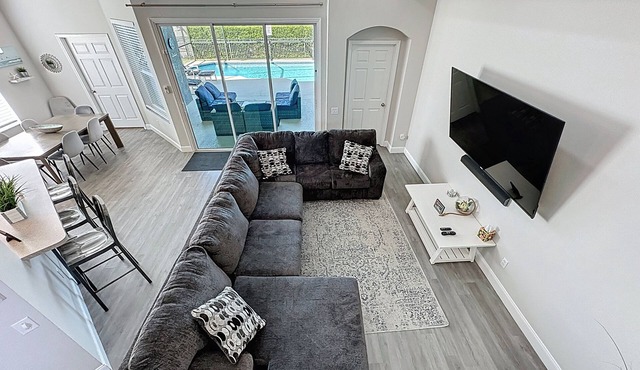 Amazing 6 Bed Disney Dream Getaway in Windsor Palms Resort!