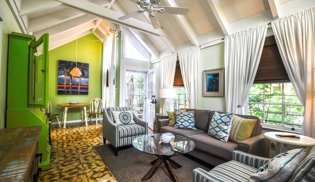 Ann Street Cottage: A bright and airy home near Duval Street