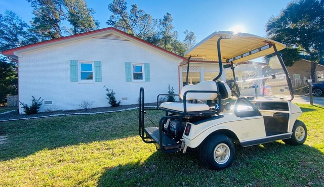August at the beach! Clean Ranch, 4 blks to beach, GOLF CART with parking permit