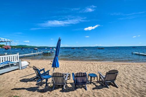 Beachfront Sebago Cottage w/Deck + Grill!