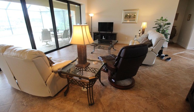 Beautiful 2016 villa in South Gulf cove