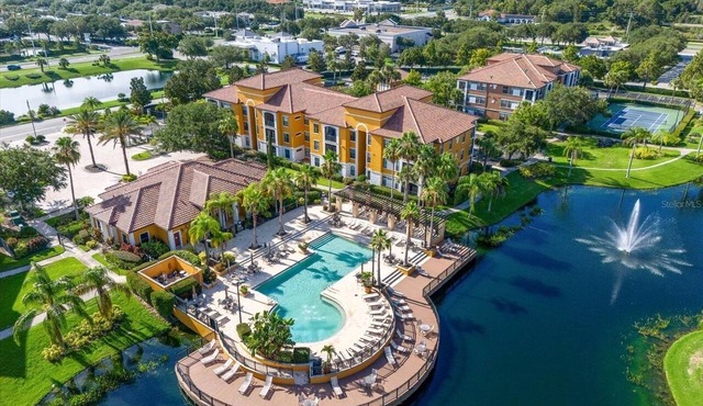 Beautiful 2BR Condo in Charming Sarasota