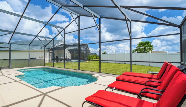 Beautiful, sun-drenched 4 Bed 3 Bath Villa within The Sanctuary at West Haven