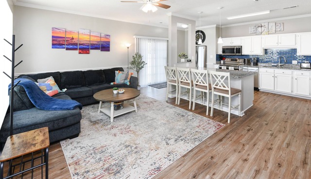 Beautiful Villa in Myrtle Beach within 4 min walk to the beach
