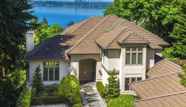 Bellevue 5,140 SqFt Villa , Water & City Views