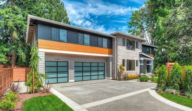 Bellevue DT Contemporary Fortress| Walk to QFC