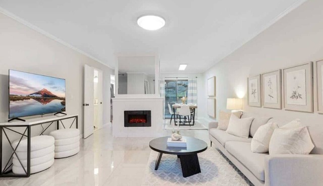 Bellevue Modern Luxe Townhouse near DT/520/I405