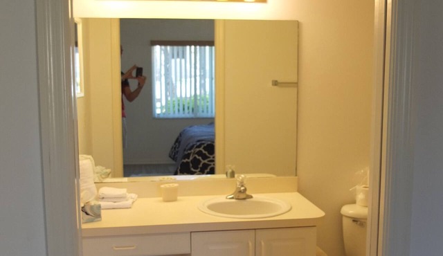 Best Condo 5 min from IMG 15min by car from Anna Maria beach