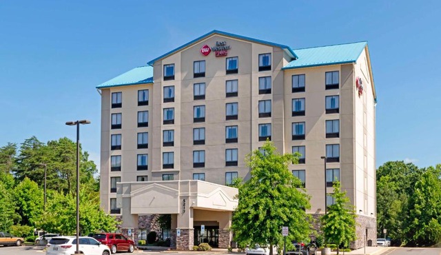 Best Western Plus Thornburg Inn & Suites
