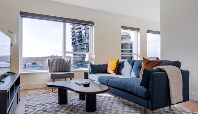 Blueground | Northwest Bellevue, rooftop, nr Bellevue Park