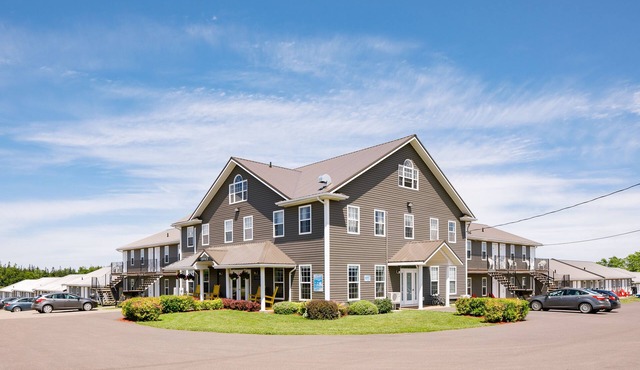 Brackley Beach Northwinds Inn and Suites