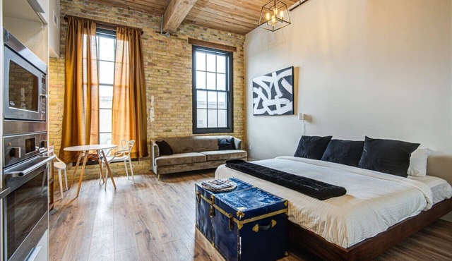 Bradshaw Lofts: The Belfast