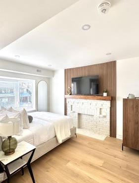 Bright & Luxurious Cozy Studio Apartment