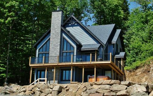 Chalet 19 Chemin Blanc by Les Chalets Alpins