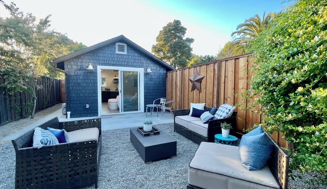 Charming 1-bedroom cottage with AC and WiFi in marvelous Mill Valley
