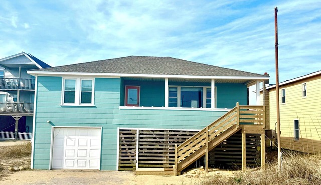 Charming 3-bedroom cottage with an Ocean View!