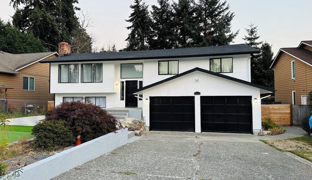Charming 4-bedroom house in Mountlake Terrace
