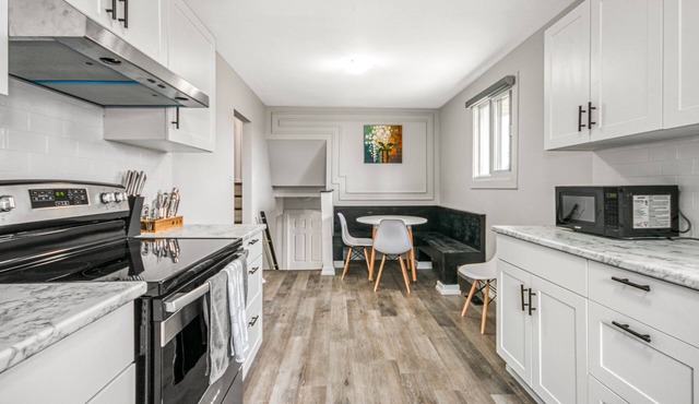 Charming 5br New Sudbury home w/AC, Cable + Wifi