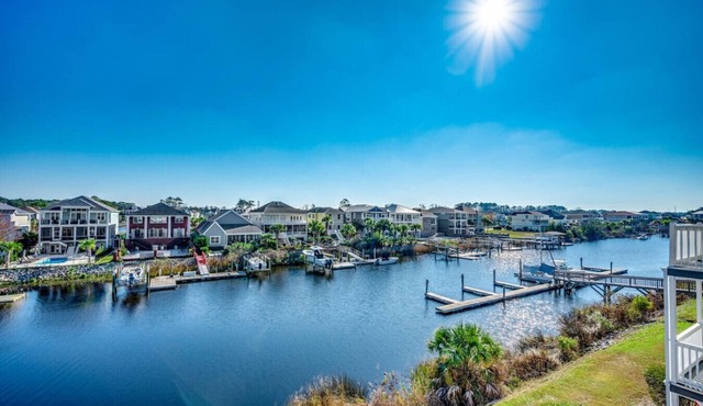Charming Intracoastal Waterway Getaway