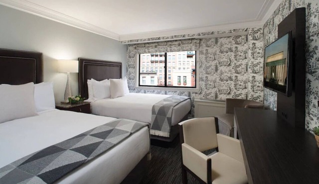 Charming Retreat! 3 Pet-friendly Units, Close to Washington Monument