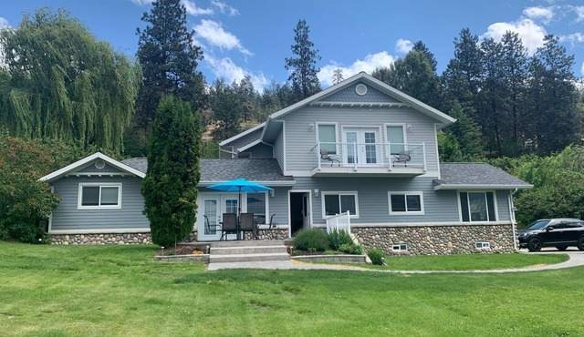 Cherry View Cottage (Approved for Short-term Rentals)