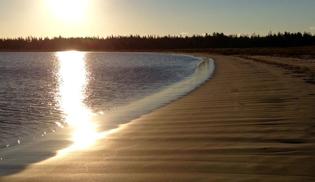 Classic Nova Scotia Summer Home On A White Sand Beach
