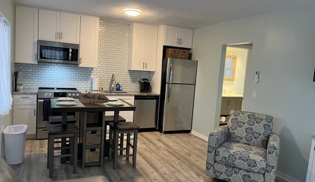 CLEAN,Great Location,Dockage Available,HEATED Pool, HUGE Back yard. Unit C