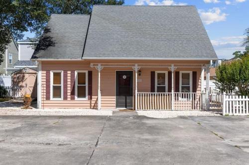 "Coastal Cottage"