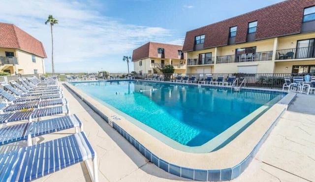 Cocoa Beach Club- Condo on the Beach!